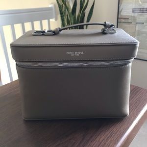 Henri Bendel Train case